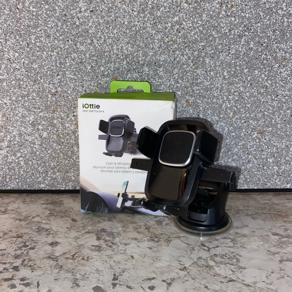 iOttie Dash & Windshield Mount